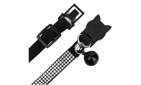 Collare per gatto nero di lusso con cristalli, regolabile e leggero per il comfort, con attacco per campanella nera.