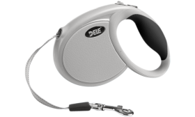 Guinzaglio retrattile per cane grigio con manico ergonomico nero, impugnatura morbida, clip metallica per attacco sicuro.