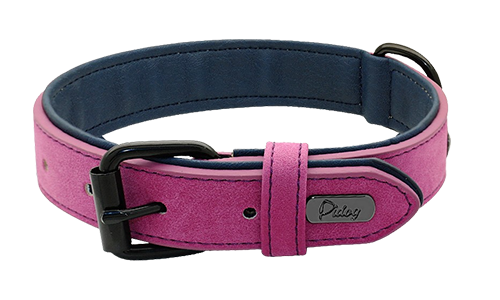 Collare per cane in velluto rosa, lunghezza 49-52cm, con fibbia metallica nera e D-ring per un look stiloso.